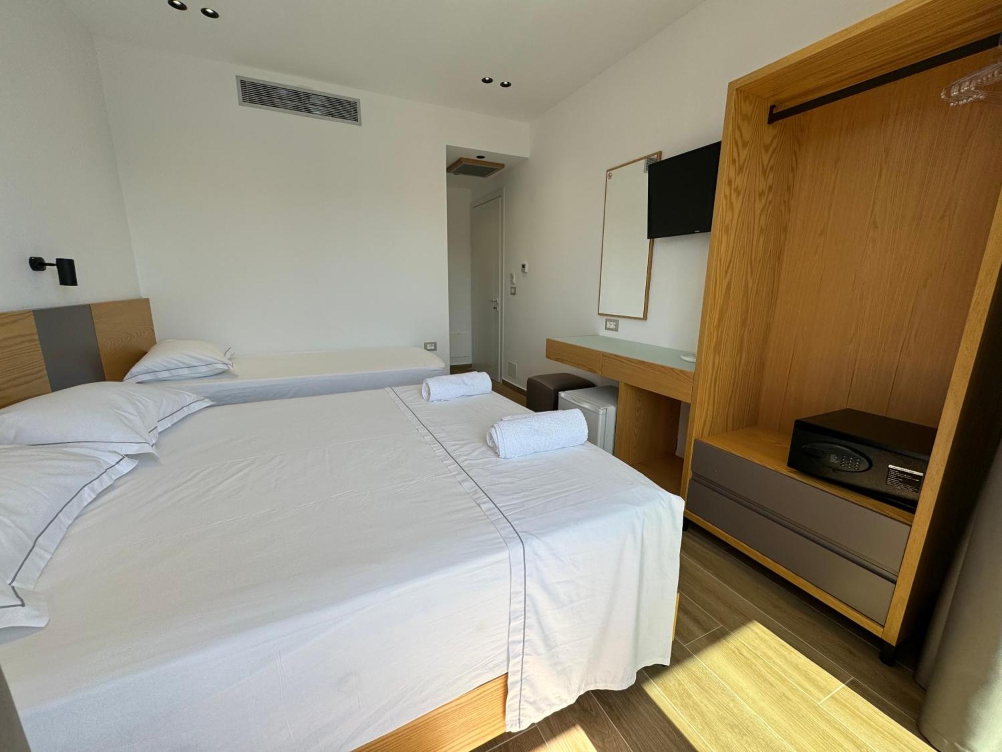 Paja Hotel